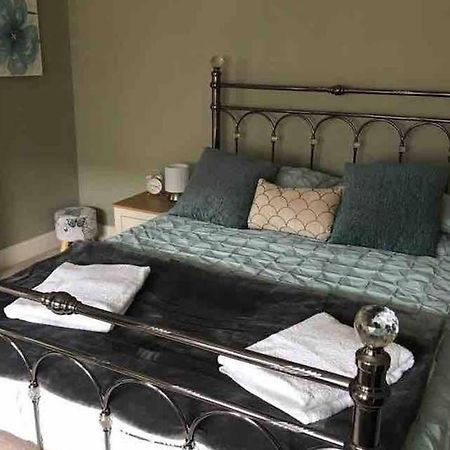 8A Tweed Cottage, Just Off The High St In 皮布尔斯 外观 照片