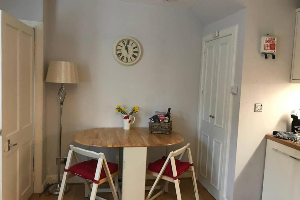 8A Tweed Cottage, Just Off The High St In 皮布尔斯 外观 照片
