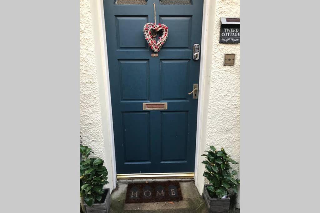 8A Tweed Cottage, Just Off The High St In 皮布尔斯 外观 照片