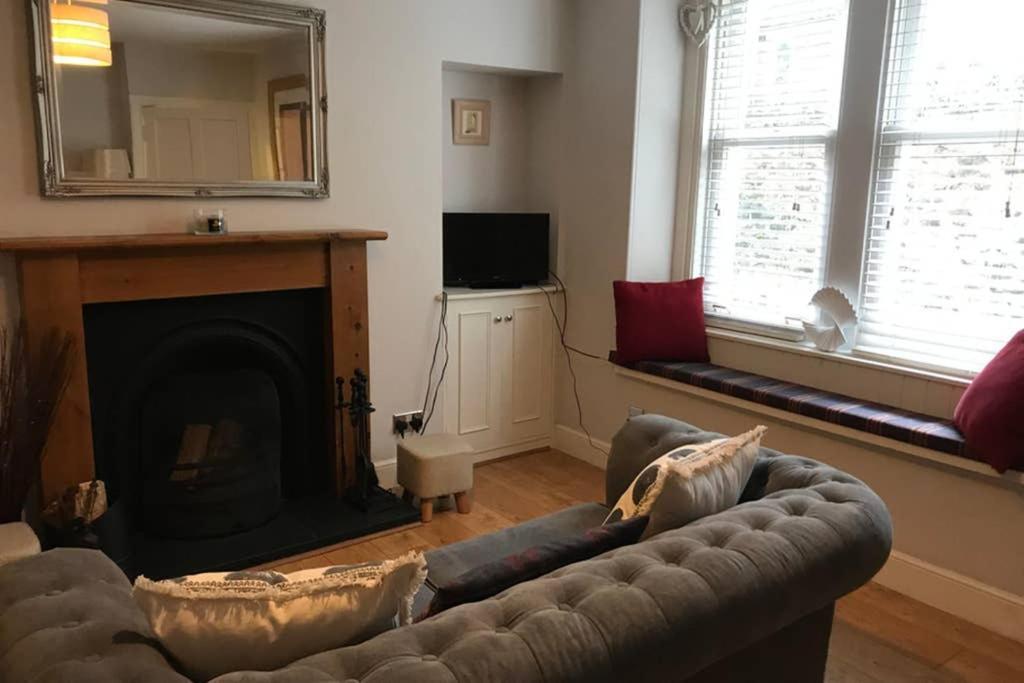 8A Tweed Cottage, Just Off The High St In 皮布尔斯 外观 照片